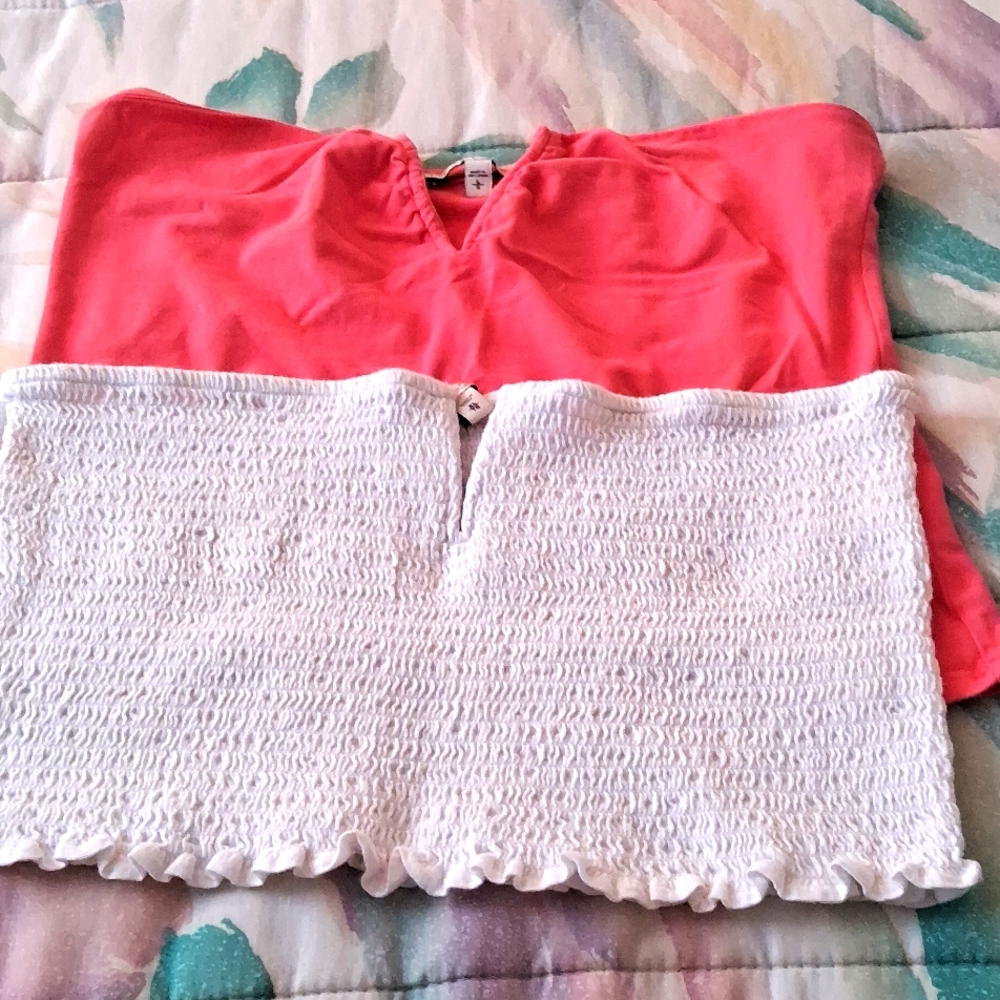 Bundle of 2,Super Sexy,Express Tube Tops 🤎🤍🤎